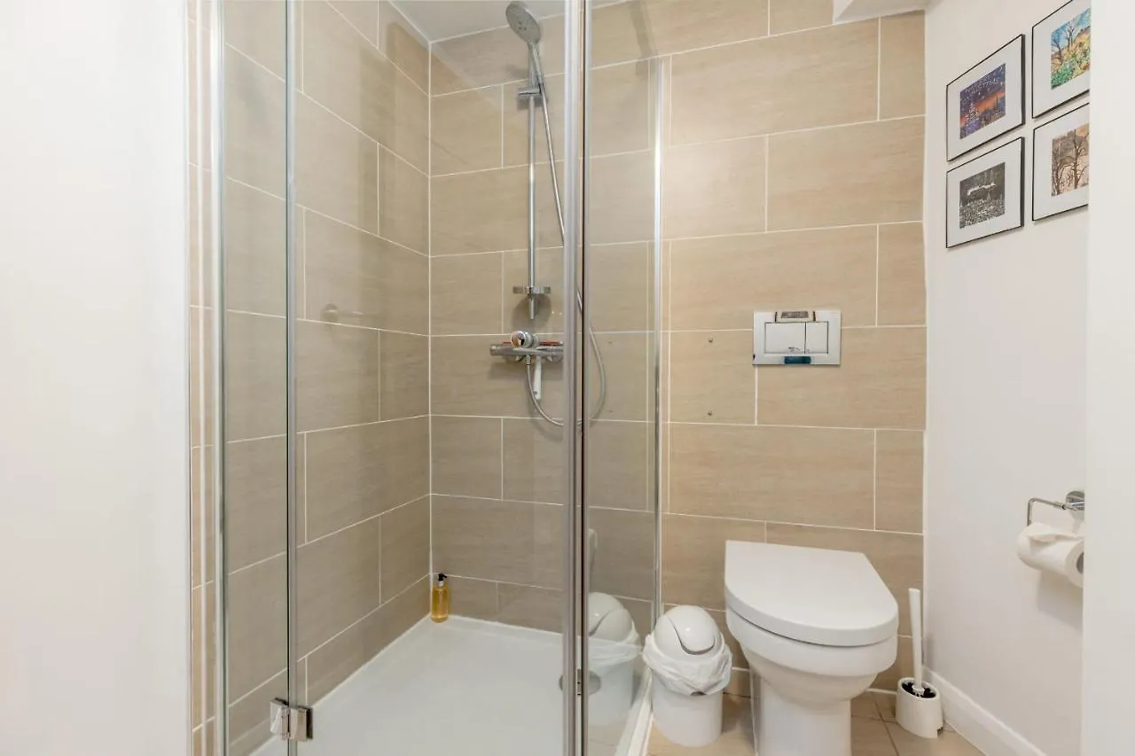 429 - New Town Hide Away With Parking Apartment Edinburgh 0*,  United Kingdom