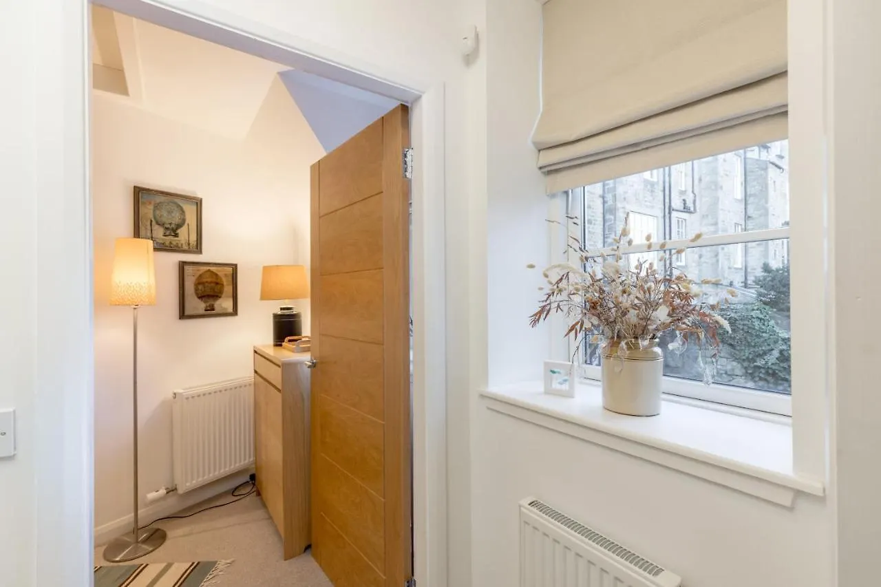 429 - New Town Hide Away With Parking Apartment Edinburgh United Kingdom